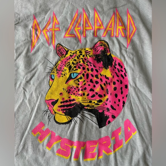 Def Leopard Graphic Tee - Picture 2 of 3